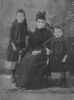 Margaret Francis with daughters Mabel and Minnie